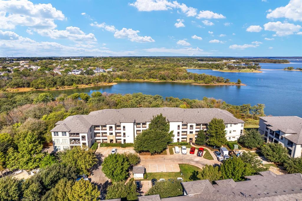 500 Waters Edge Drive 239 Property Photo 1