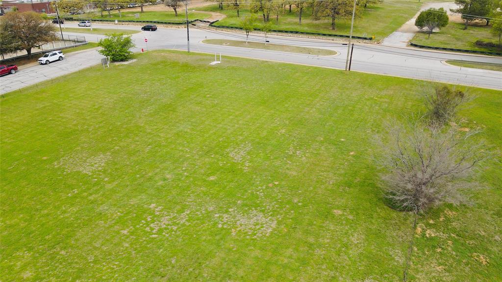 3708 Harwood Road Property Photo 8