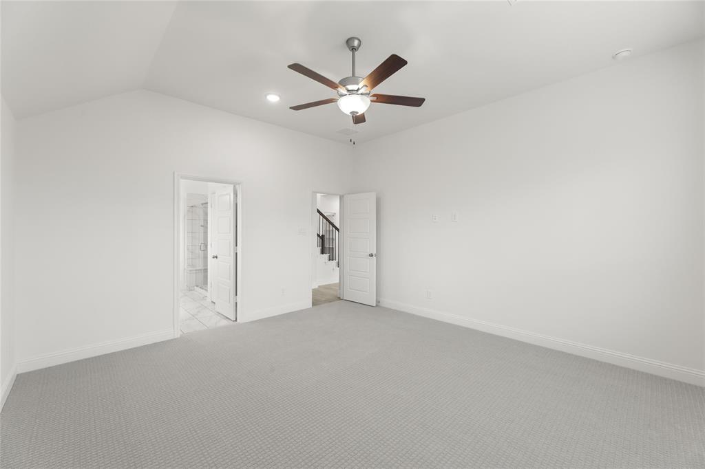 1609 Elle Lane Property Photo 10