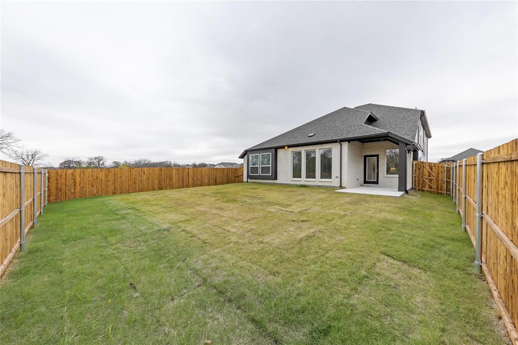 1609 Elle Lane Property Photo 24
