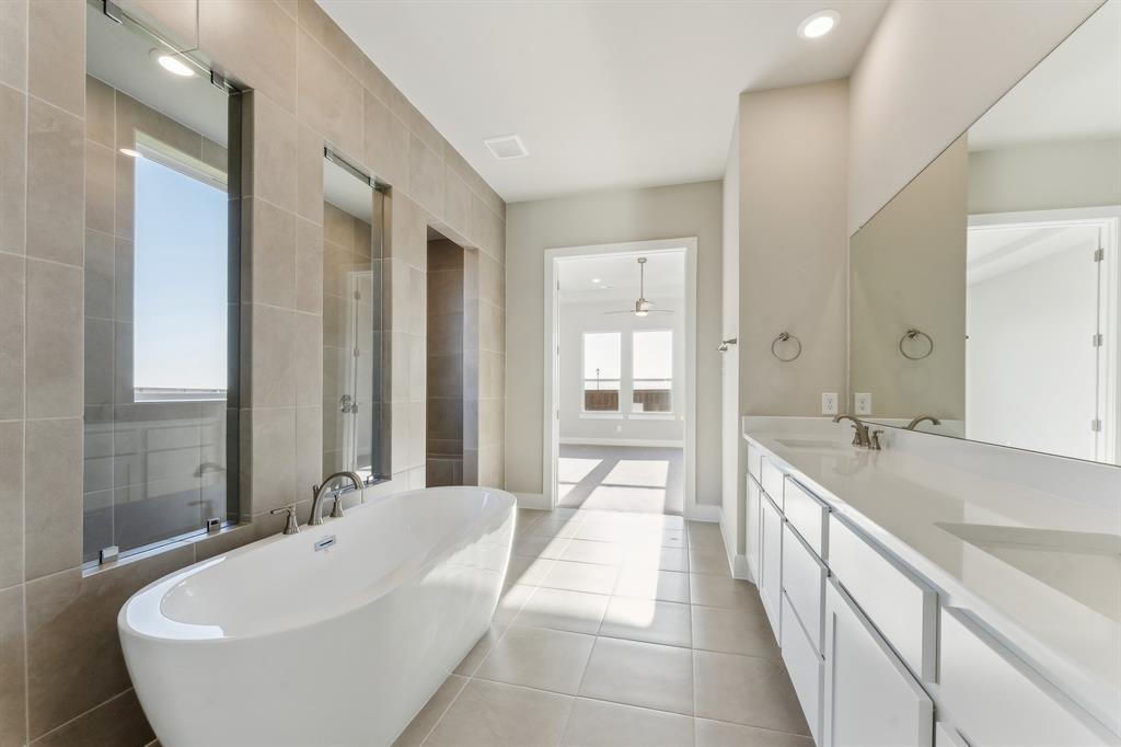 9832 Palermo Drive Property Photo 11