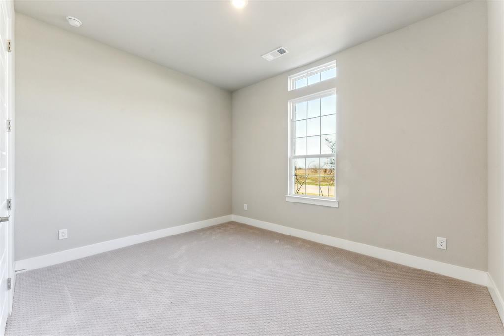 9832 Palermo Drive Property Photo 14