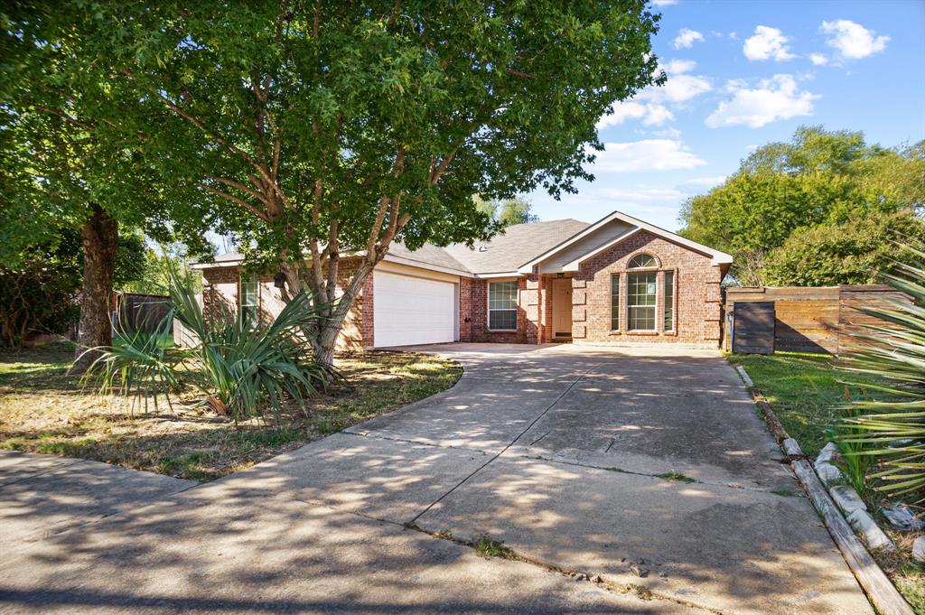 3302 Sewell Drive Property Photo 1