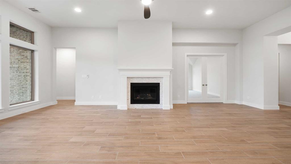 820 Stoney Bridge Way Property Photo 8