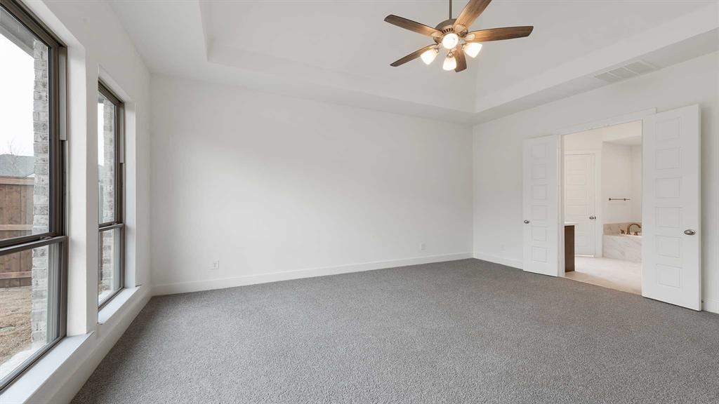 1714 Hillside Stroll Drive Property Photo 13