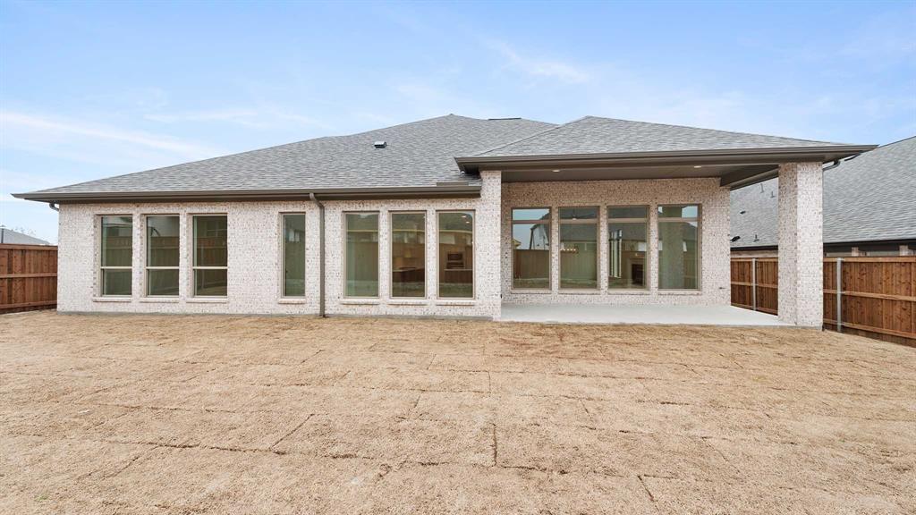 1714 Hillside Stroll Drive Property Photo 18