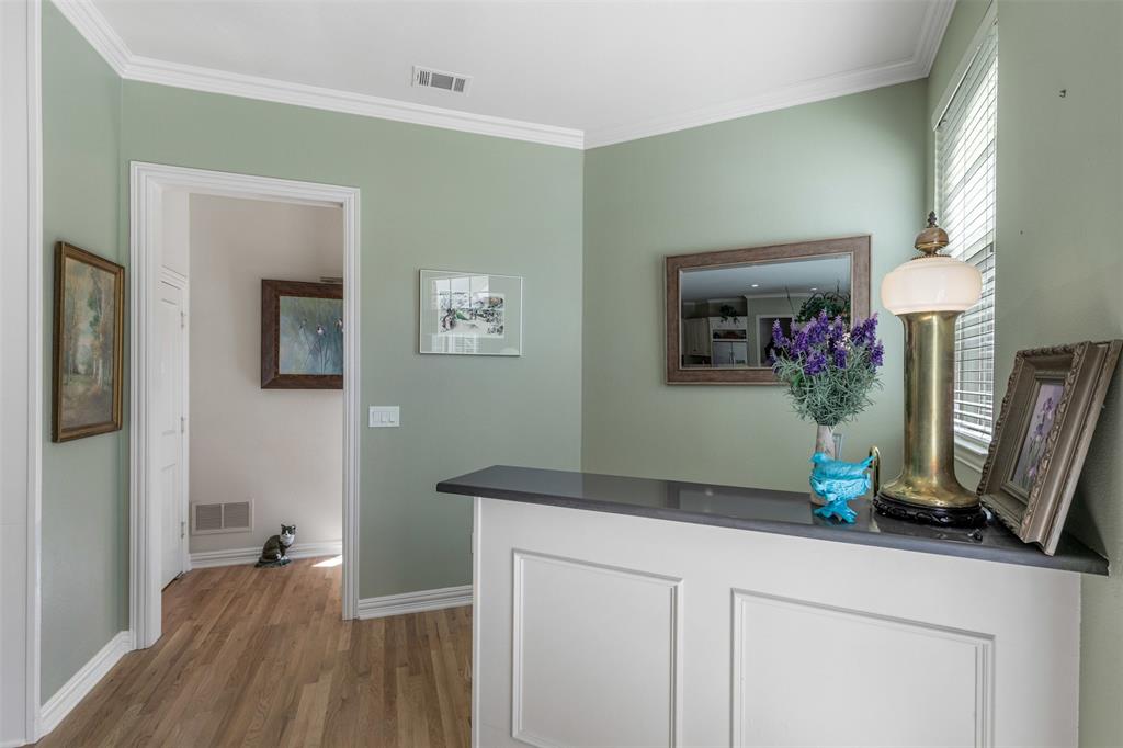4549 Glenville Drive Property Photo 15