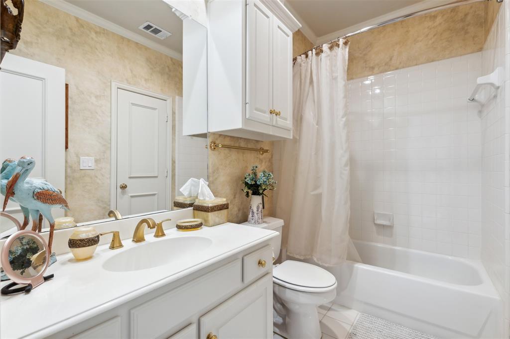 4549 Glenville Drive Property Photo 28