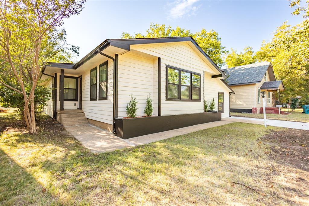 814 N Harrison Avenue Property Photo