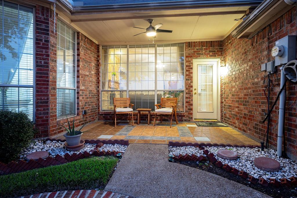 7906 Munich Drive Property Photo 4
