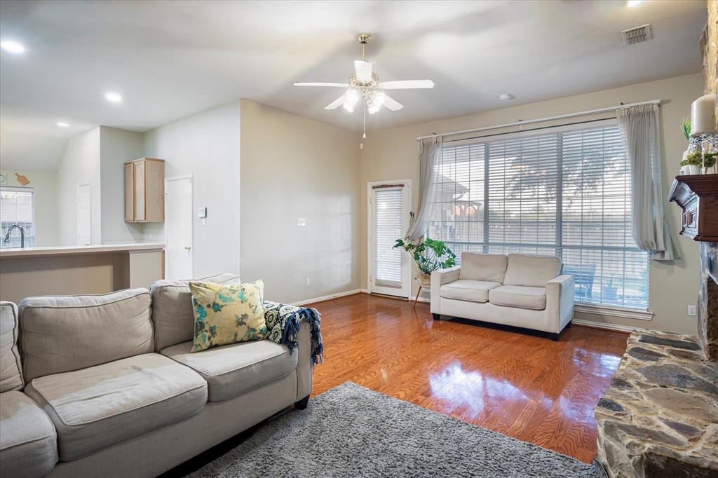 7906 Munich Drive Property Photo 10