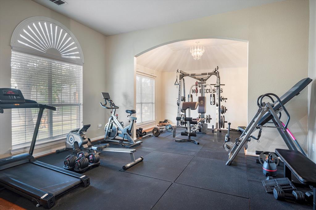 7906 Munich Drive Property Photo 12