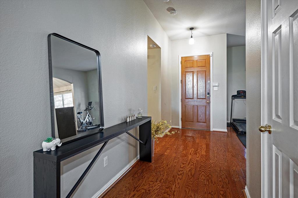 7906 Munich Drive Property Photo 16