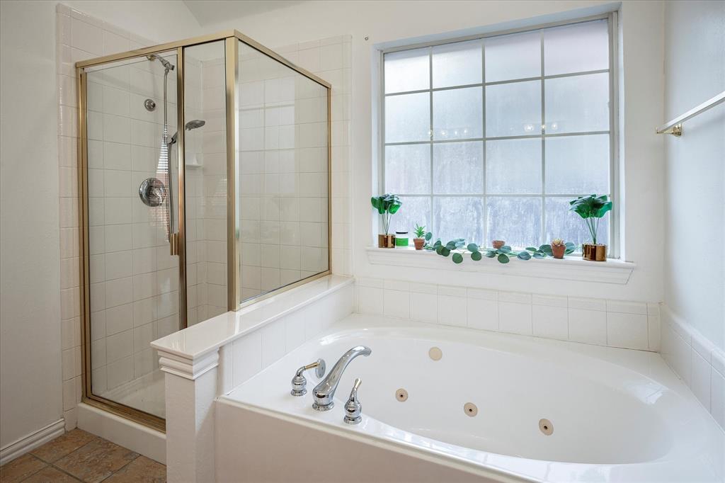 7906 Munich Drive Property Photo 18