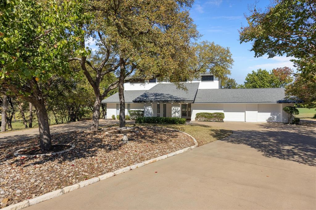 6106 Fairview Court Property Photo 3