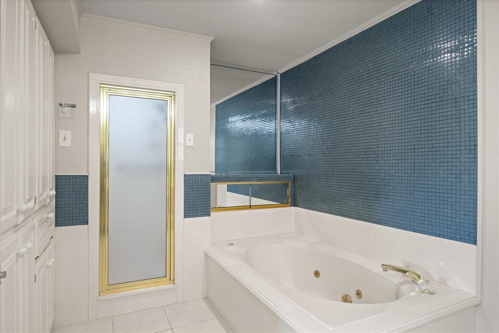 6106 Fairview Court Property Photo 17