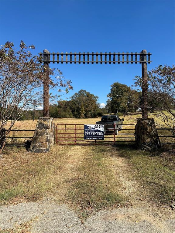 16200 N State Highway 19 Property Photo 4