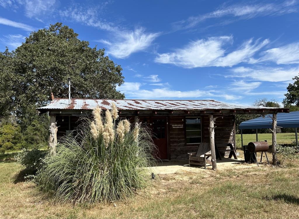 16200 N State Highway 19 Property Photo 5