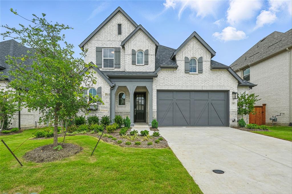 2414 Plumeria Lane