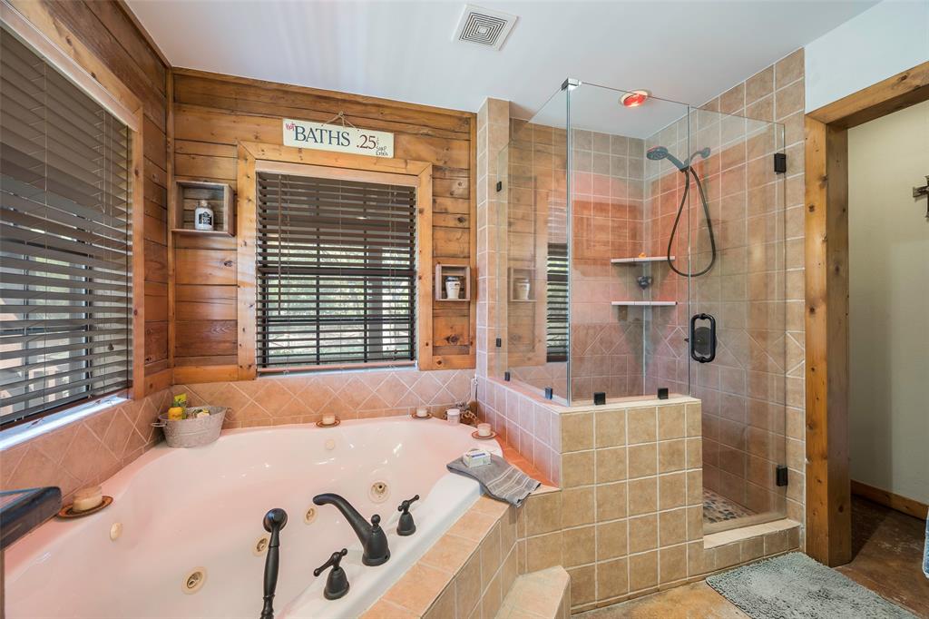 783 County Road 4420 Property Photo 16