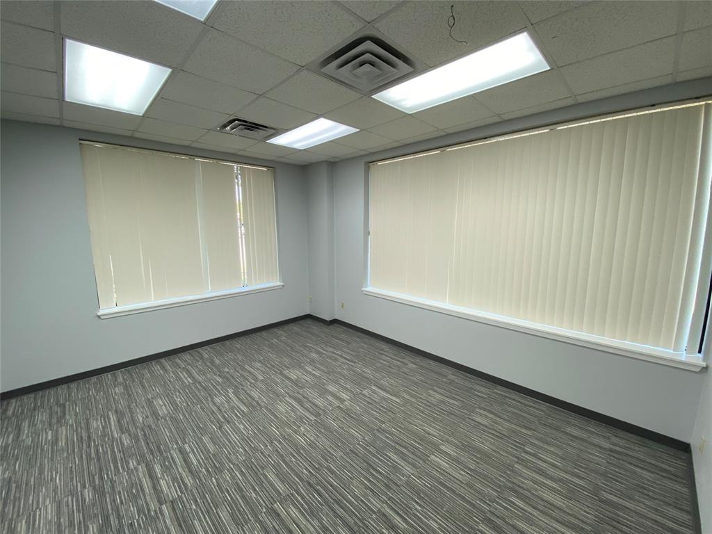 115 Jordan Plaza Boulevard 207 Property Photo 11