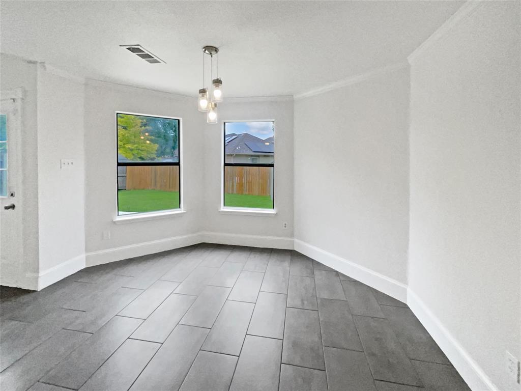 5103 Whitehaven Drive Property Photo 19