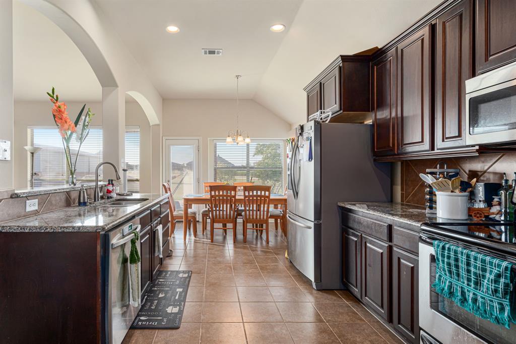 136 Devonshire Drive Property Photo 17