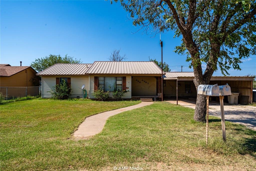 520 Avenue I Property Photo