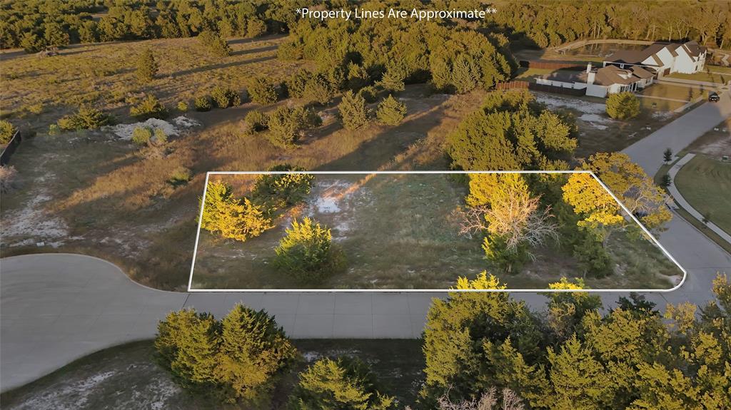4911 Golden Bell Lane Property Photo 2