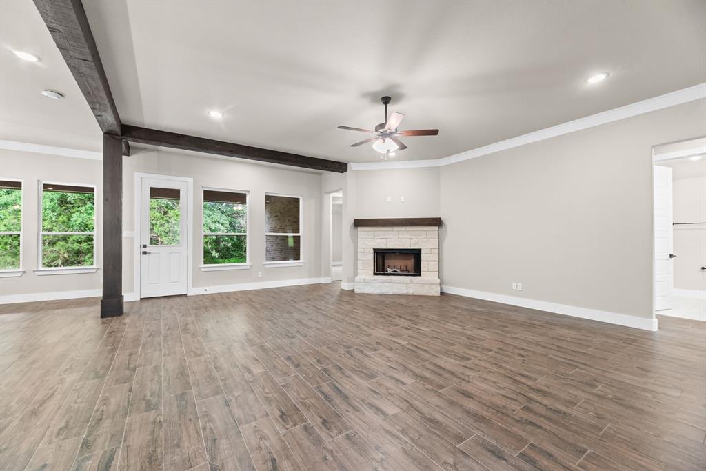 2201 Crystal Palace Boulevard Property Photo 9