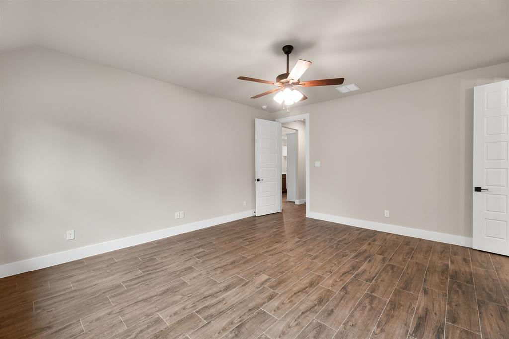 2201 Crystal Palace Boulevard Property Photo 20