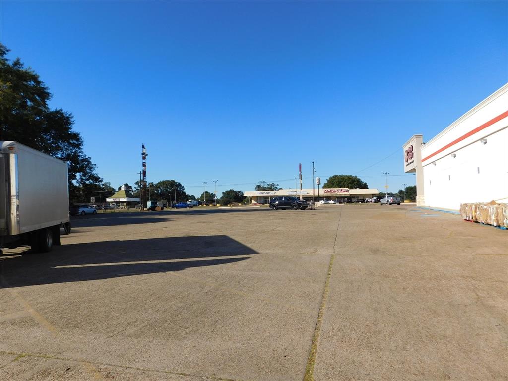 3707 Lakeshore Drive Property Photo 20