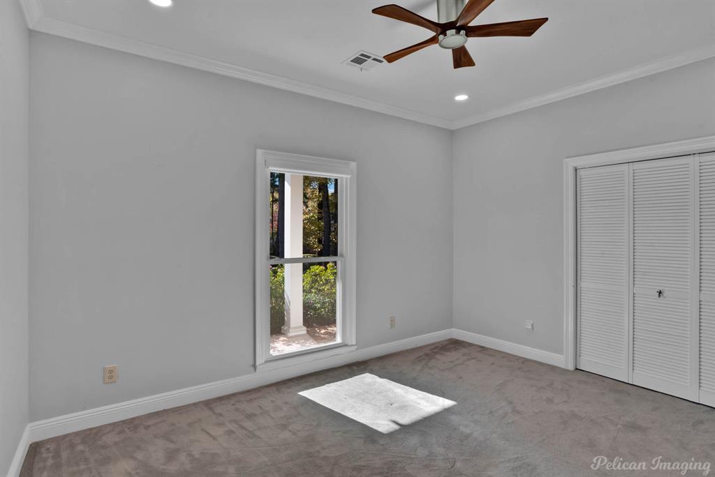 10111 Stonehedge Drive Property Photo 28