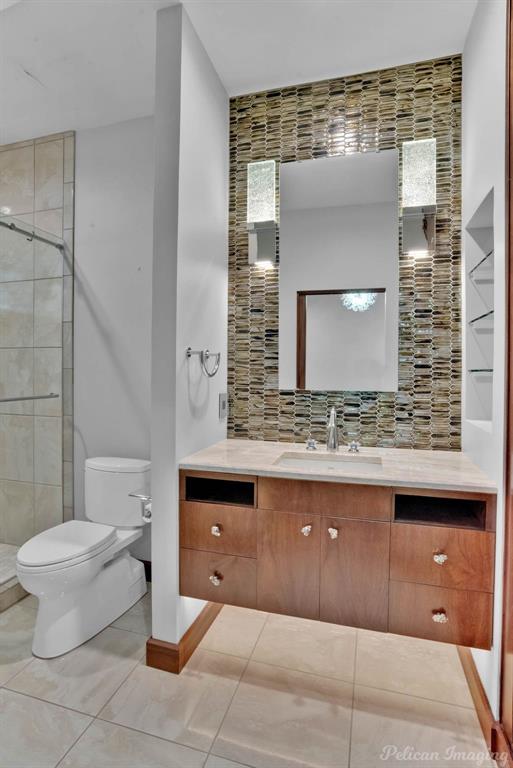 10111 Stonehedge Drive Property Photo 30