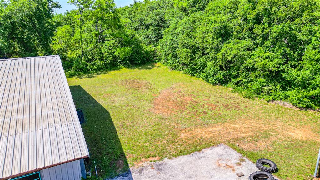 301 Center Court Drive Property Photo 10