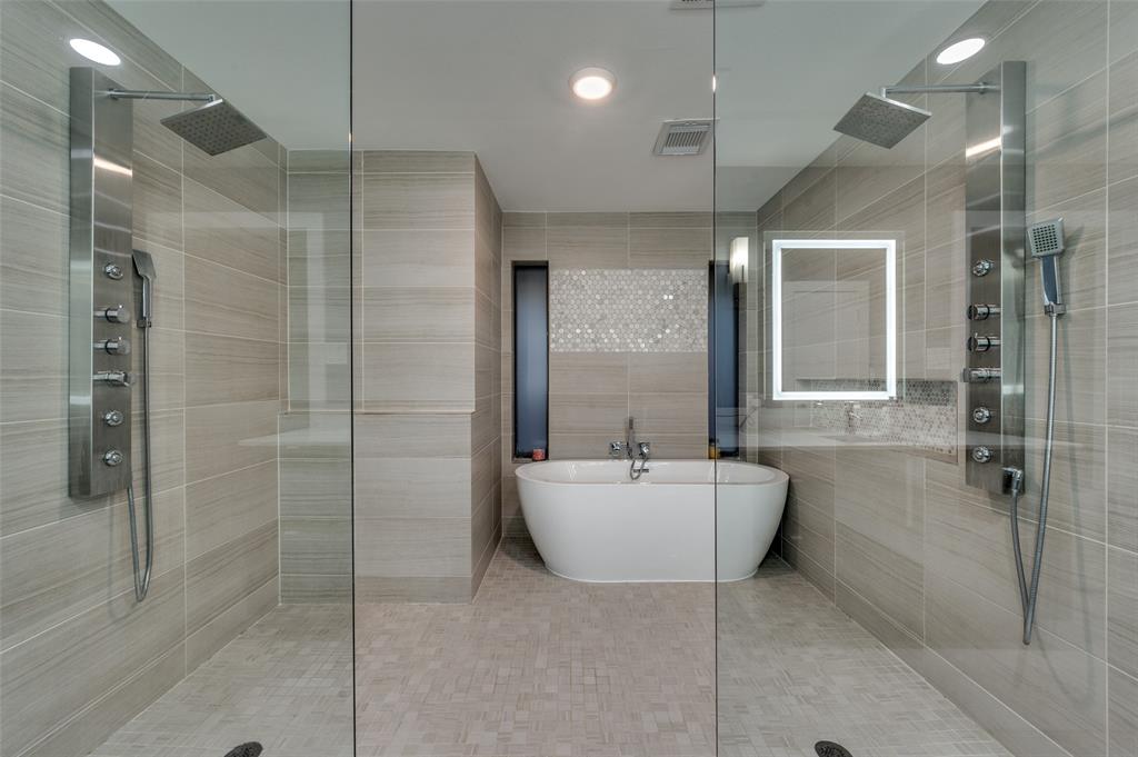 6212 Emeraldwood Place Property Photo 21