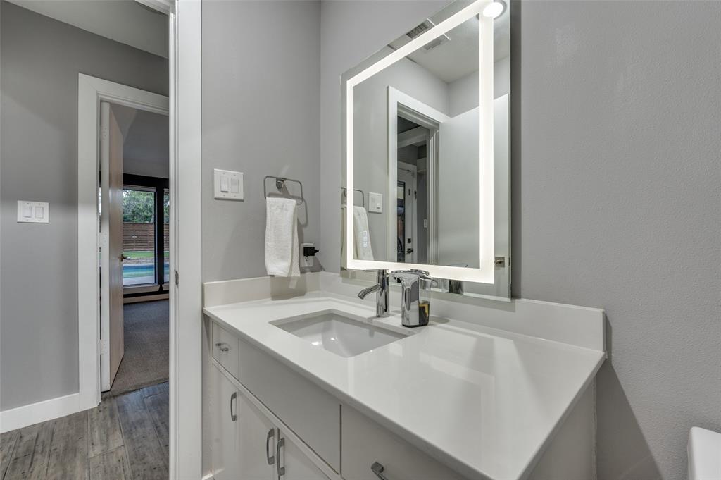 6212 Emeraldwood Place Property Photo 22