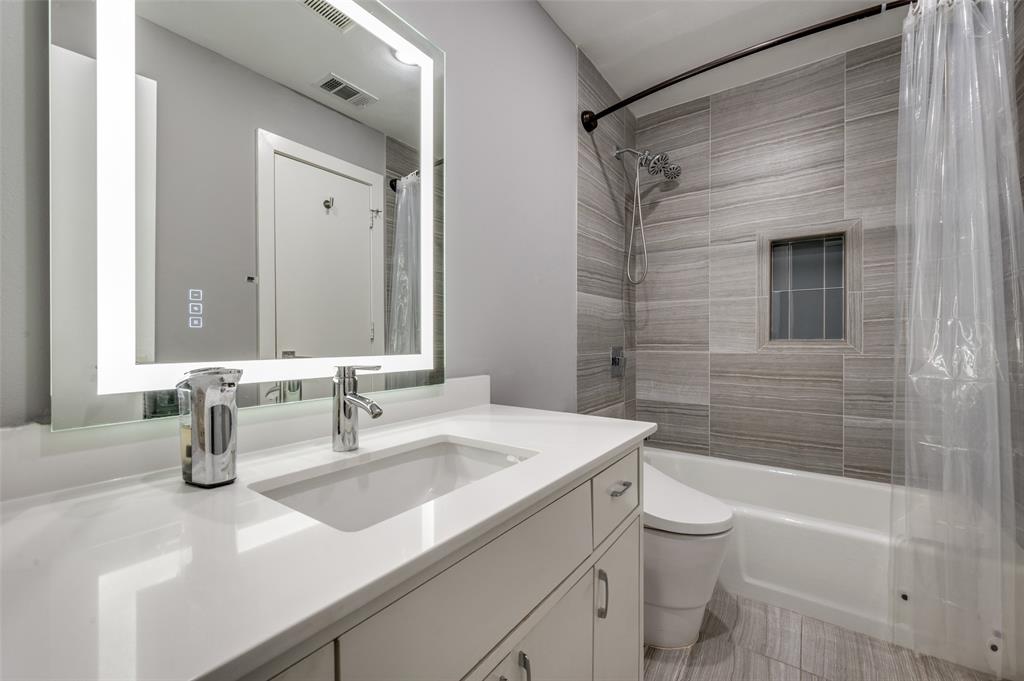 6212 Emeraldwood Place Property Photo 29