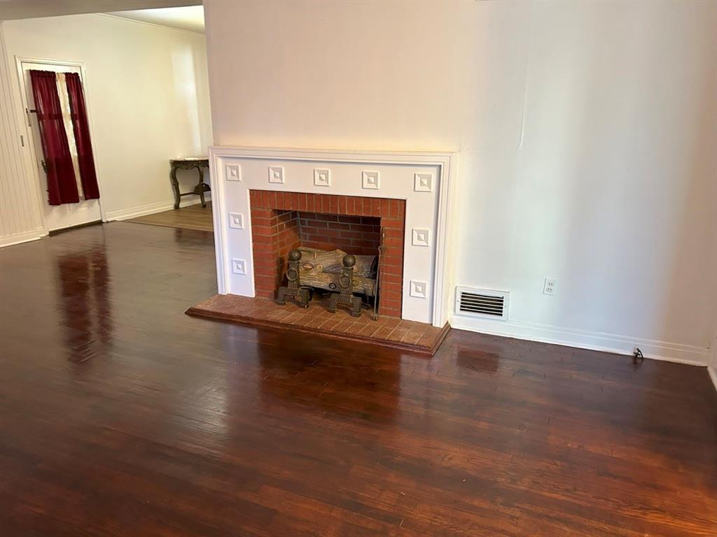 101 Julian Street Property Photo 3