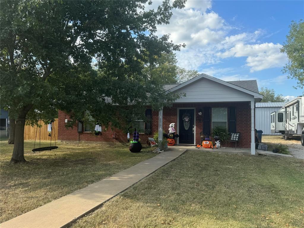 105 N 6th Street Property Photo