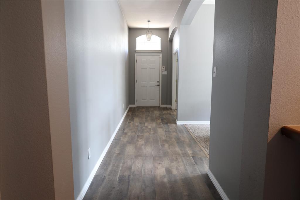 11617 Aspen Creek Drive Property Photo 4