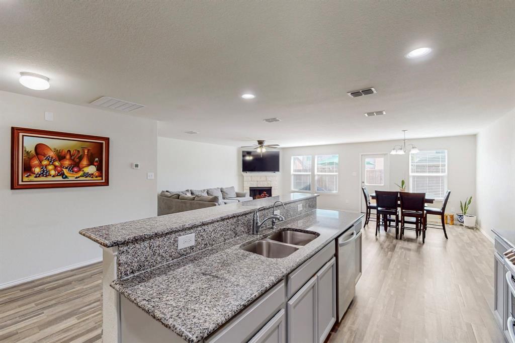 1103 Brazoria Road Property Photo 9