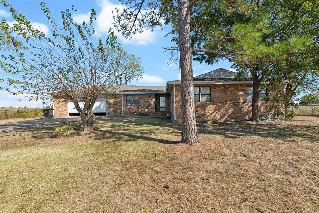 9157 County Road 678 Property Photo 1