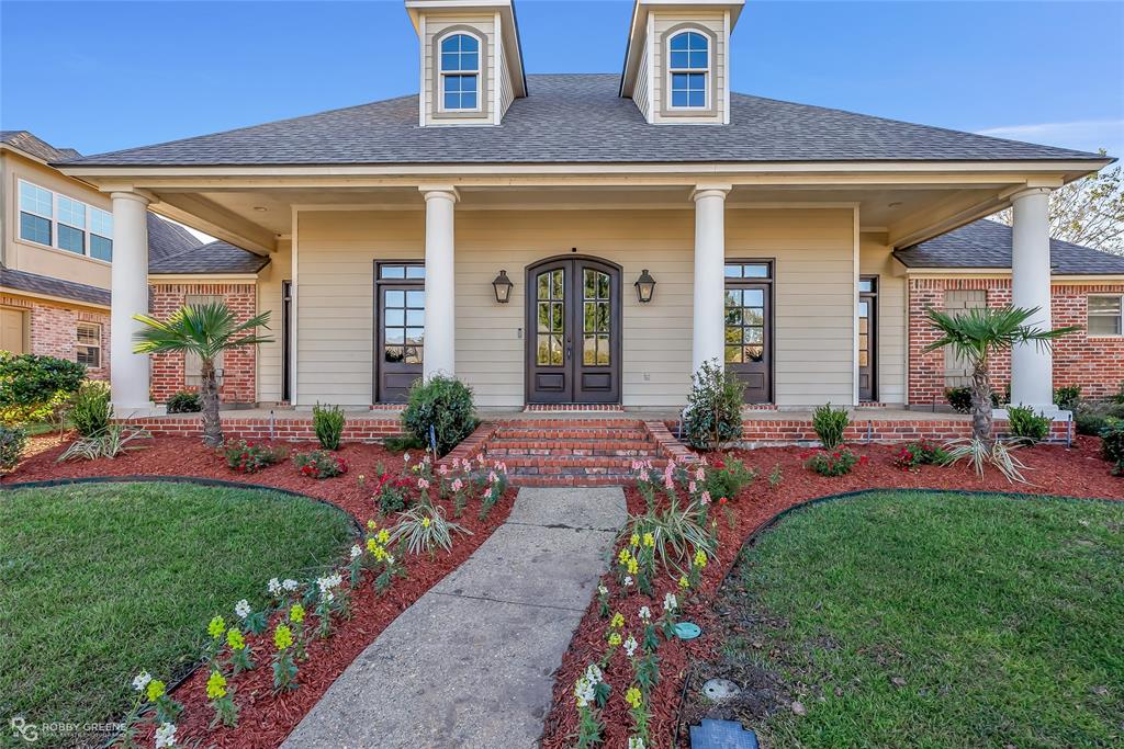 1012 Conti Circle Property Photo 2