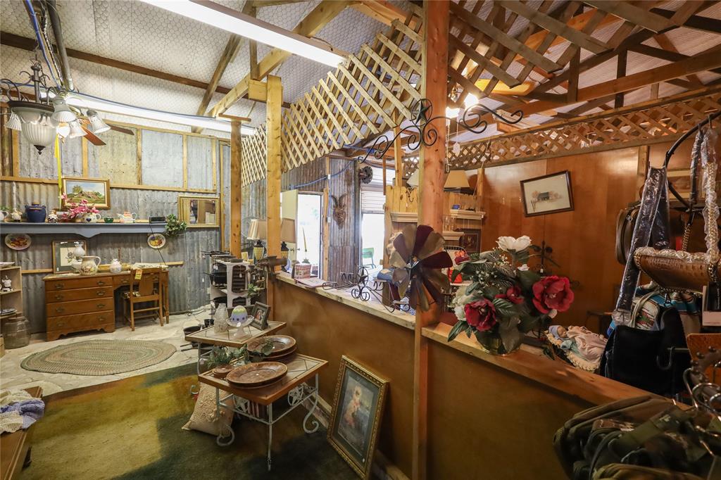 11635 Hwy 84-183 E 84-183 E Property Photo 15