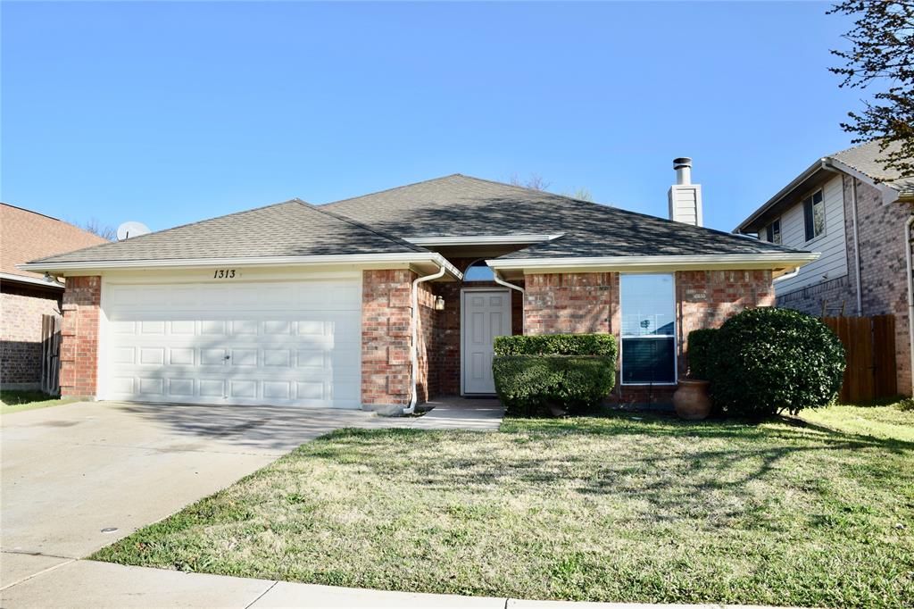 1313 Camden Yard Drive Property Photo 1