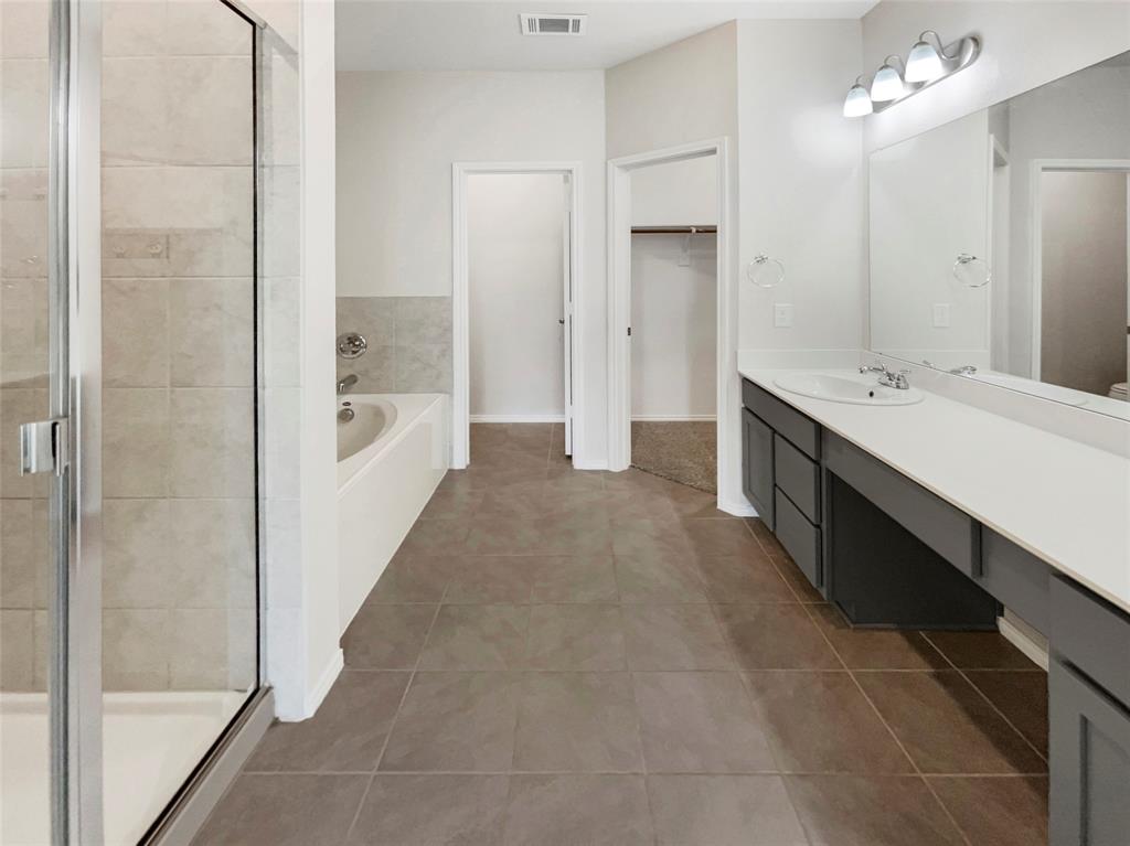 8209 Leopard Pass Property Photo 17