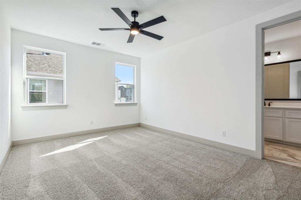 2502 Carmelita Street Property Photo 11