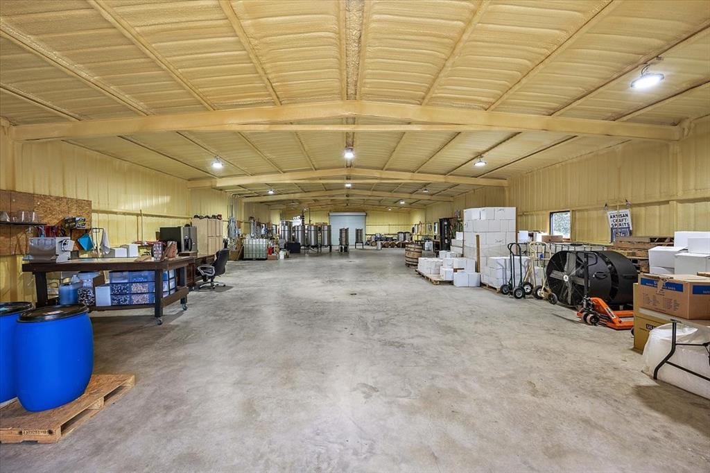7905 Us Hwy 59 Property Photo 13