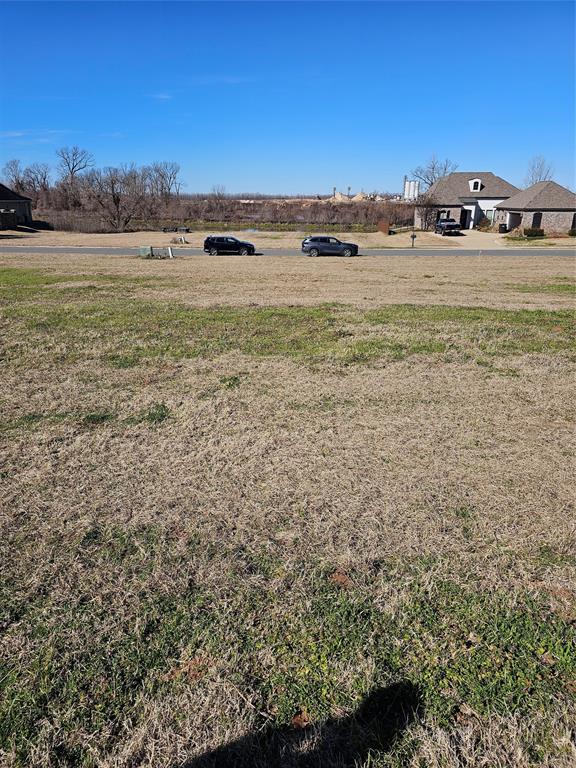 326 Bevly Lake Drive Property Photo 2